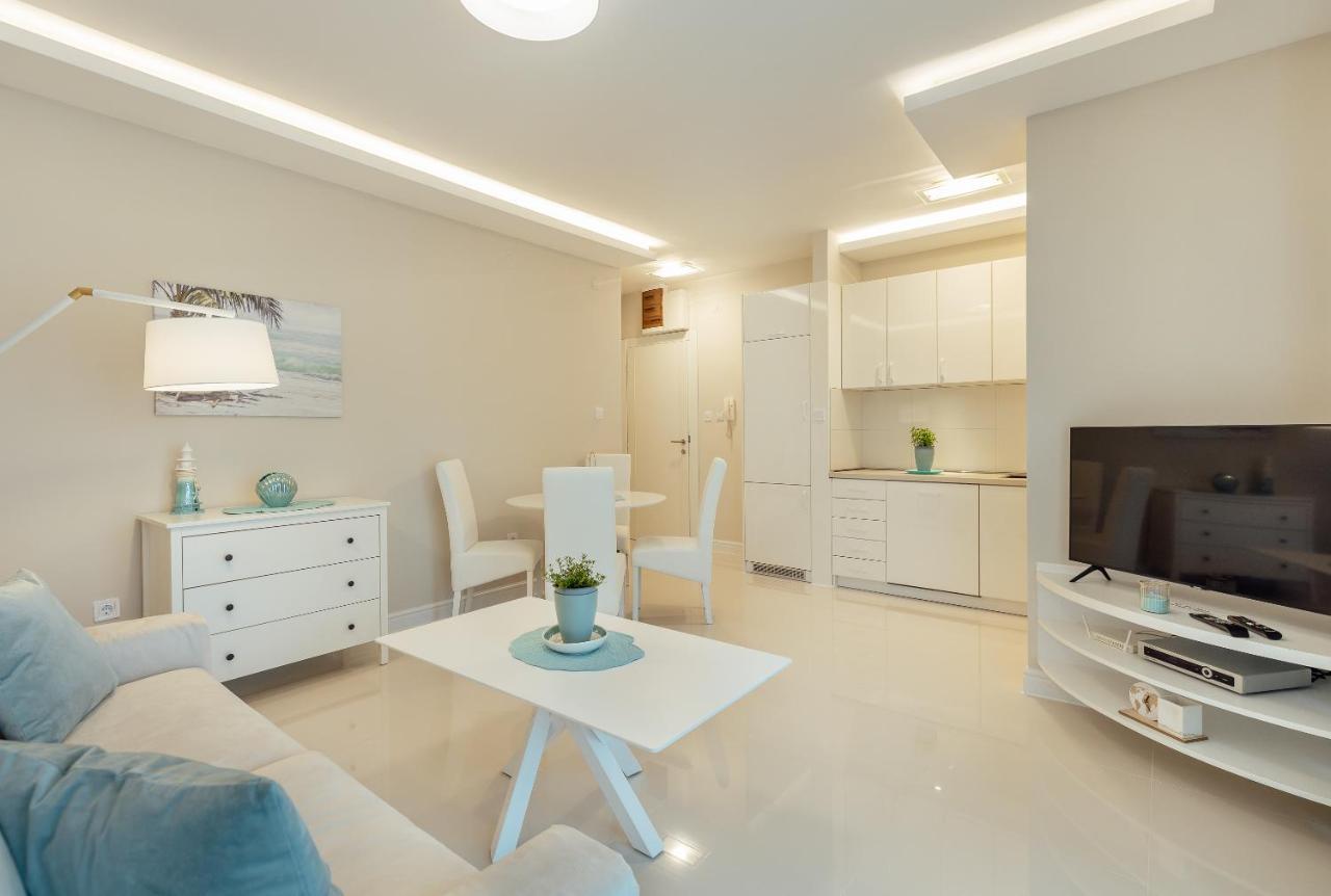 Apartments Dabinovic Kotor Exterior photo